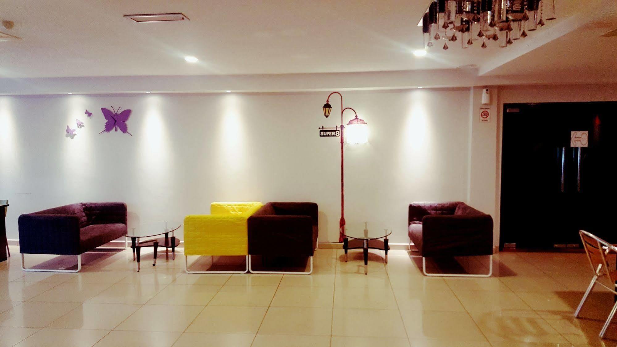 Super 8 Hotel @ Georgetown Dış mekan fotoğraf
